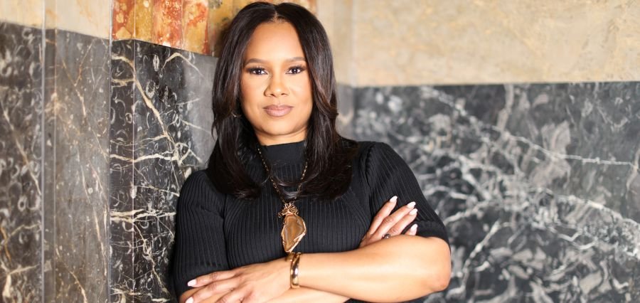 Dr. Carmen Bell-Ross