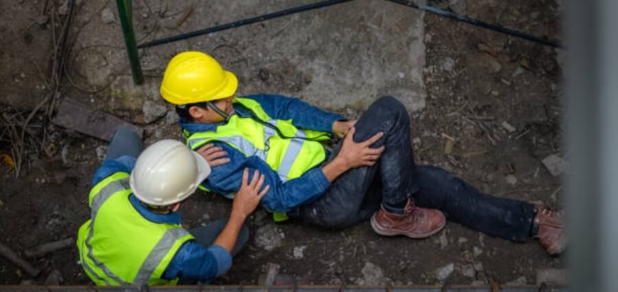 How Do Safety Violations Impact Injury Compensation in Industrial Claims?
